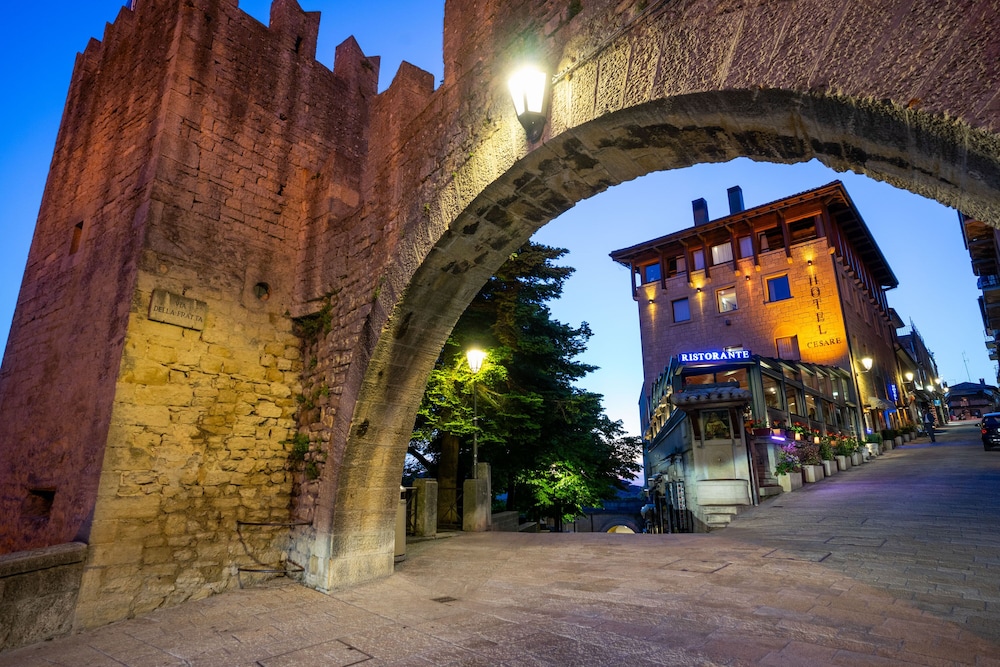 Hotel Cesare by null