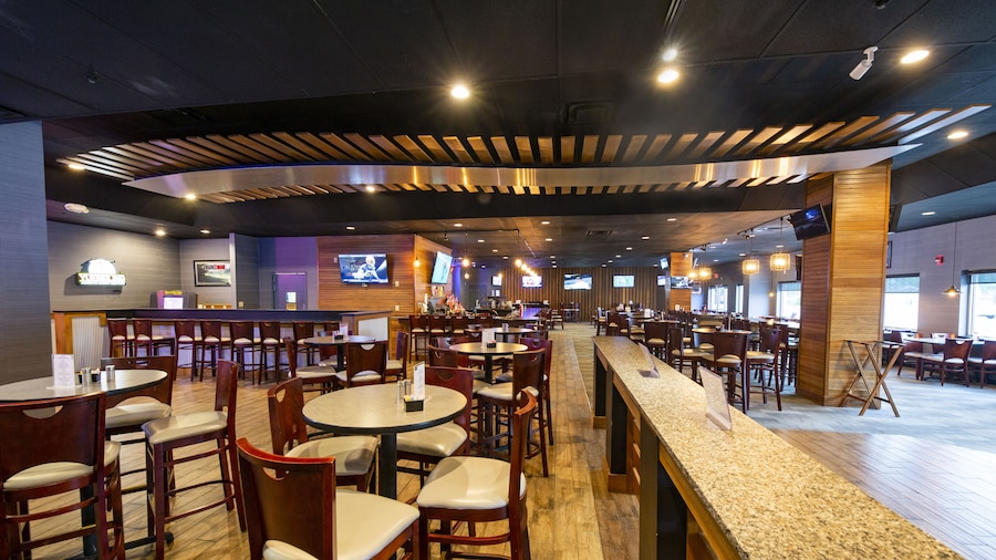 侯珀酒店及理查 C 霍尔布鲁克会议中心