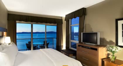 THE Beach Club Resort