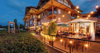 THE Beach Club Resort