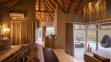 Suite, 1 lit double | Literie de qualité supérieure, minibar, coffres-forts dans les chambres