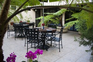 Porch - Hotel Casino Plaza (Guadalajara)