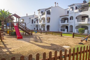 บริเวณภายนอก