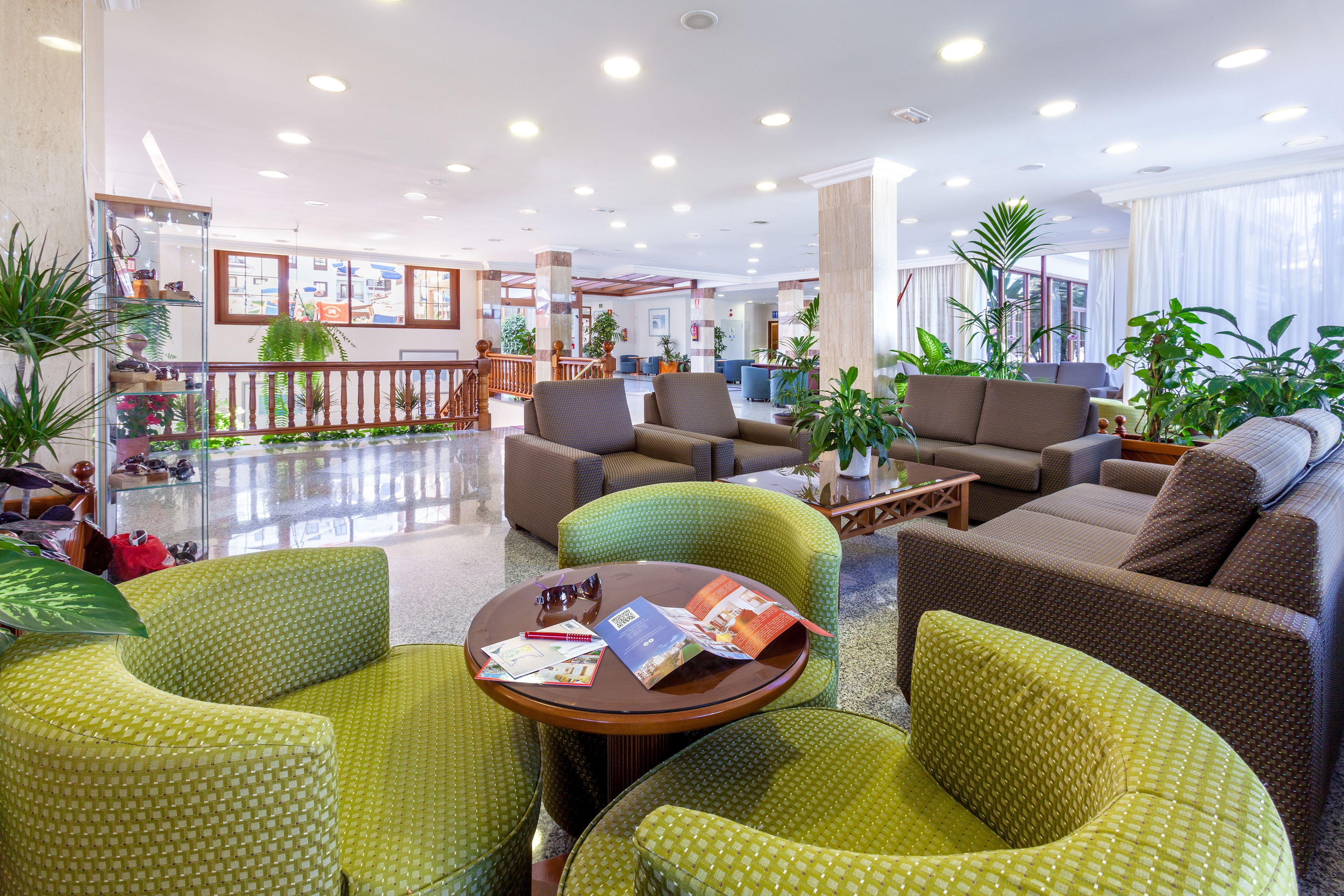 บริเวณนั่งเล่นที่ล็อบบี้