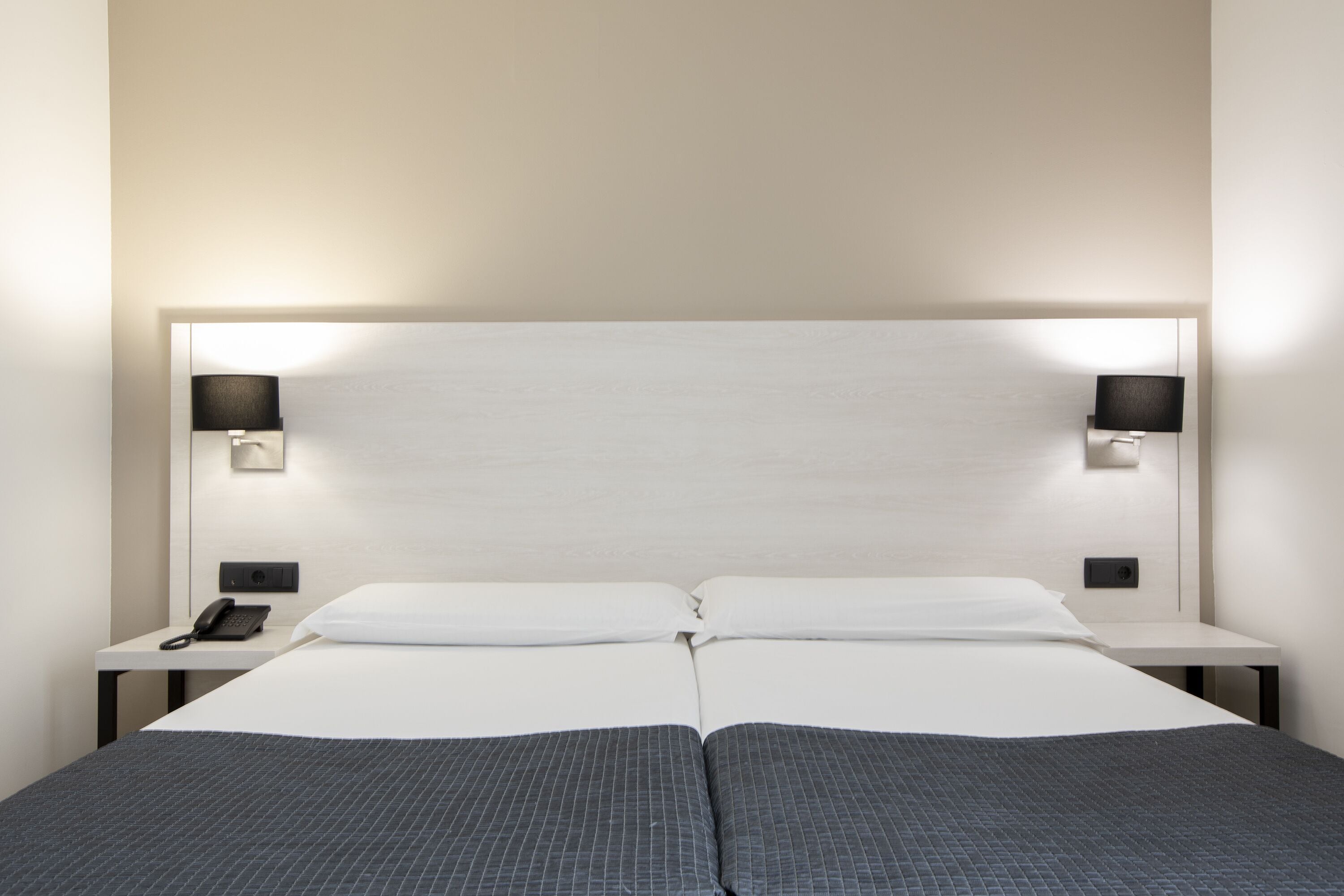 1 bedroom, minibar, in-room safe, desk