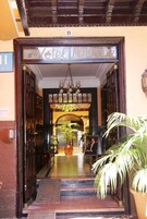 Entrada de la propiedad