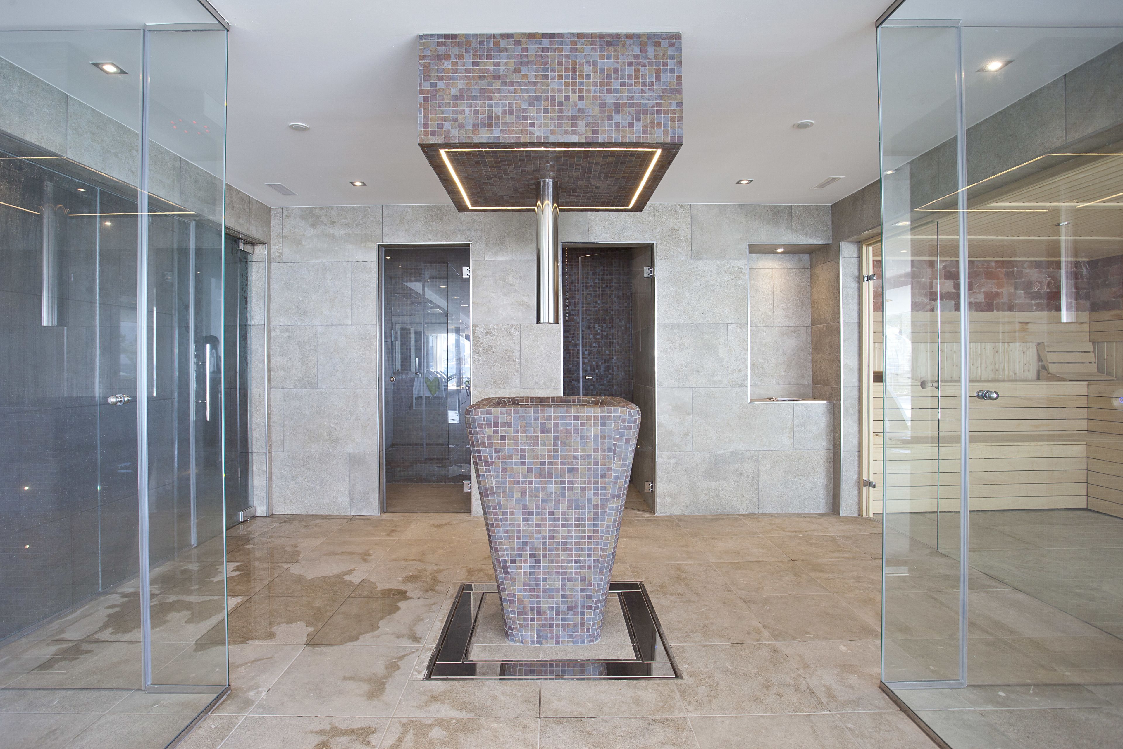 couples treatment room(s), sauna, steam room, turkish bath/hammam