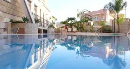 Albatres Palace Hotel