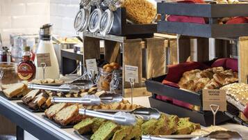Daily buffet breakfast (EUR 16 per person)