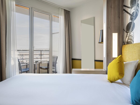 Appartement, 1 chambre, balcon | Literie de qualité supérieure, coffres-forts dans les chambres, bureau