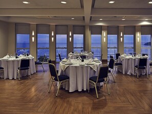 Indoor wedding - Mercure Camboriu Hotel (Balneário Camboriú)