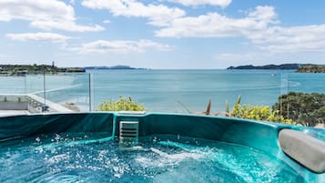 Luxe kamer, 2 slaapkamers, hot tub, uitzicht op oceaan | Terras