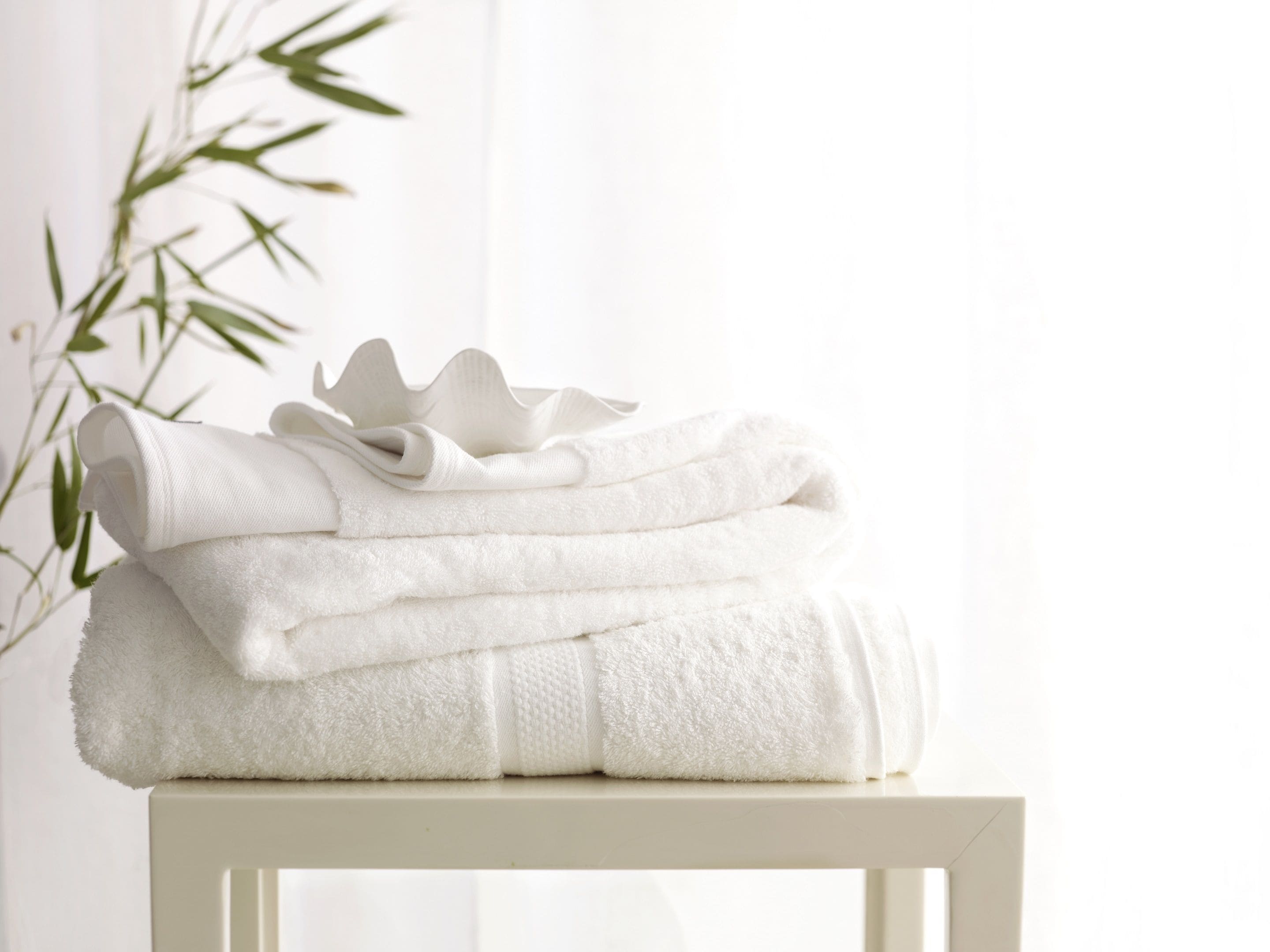 separate bathtub and shower, hair dryer, bathrobes, slippers