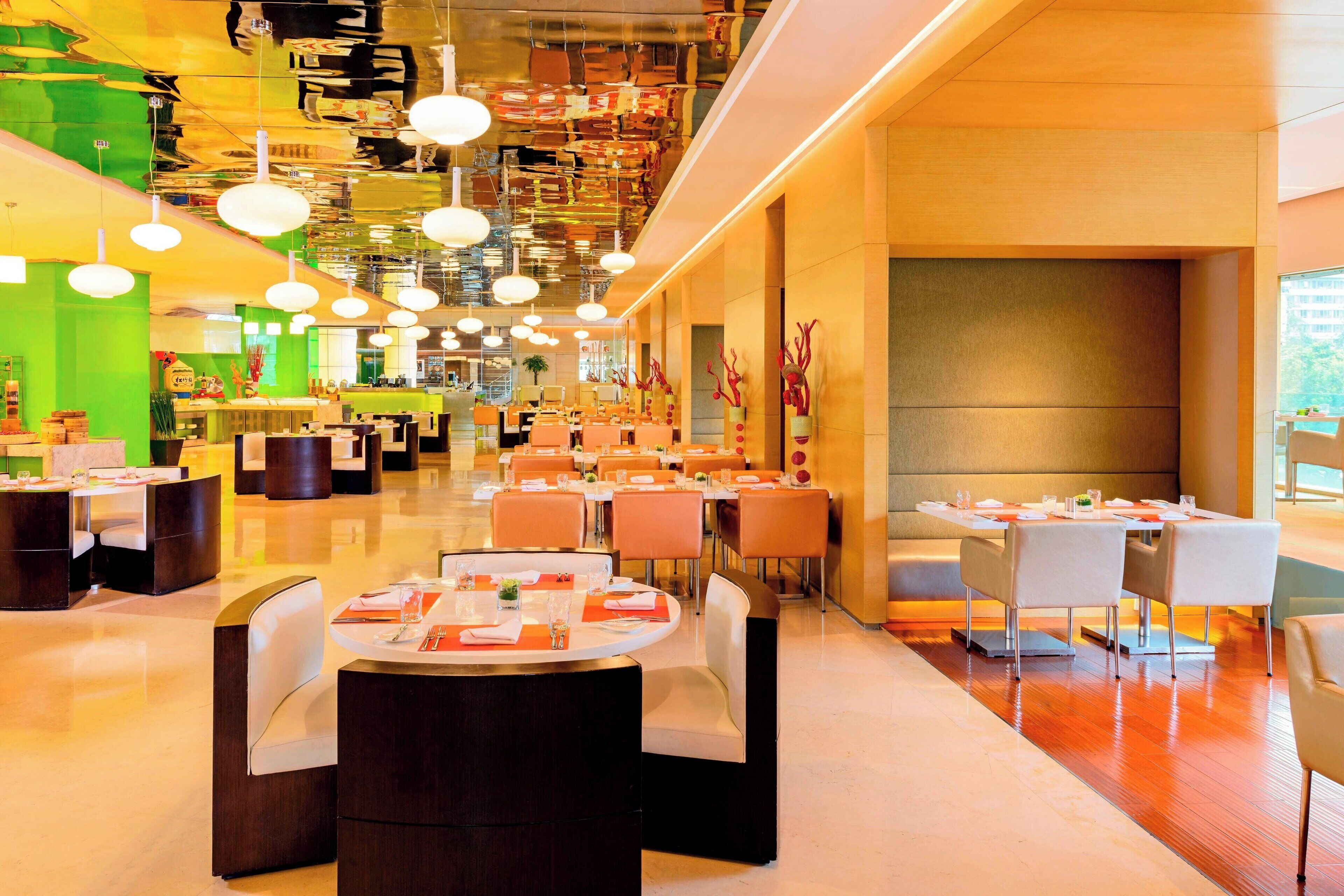 daily buffet breakfast (cny 248 per person)