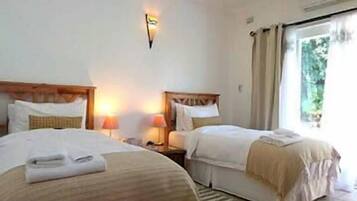 Fleur | Minibar, tabla de planchar con plancha, cunas gratuitas y wifi gratis