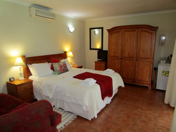 Minibar, iron/ironing board, free cots/infant beds, free WiFi