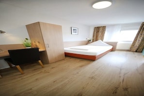 Habitación individual | Wifi gratis y ropa de cama 