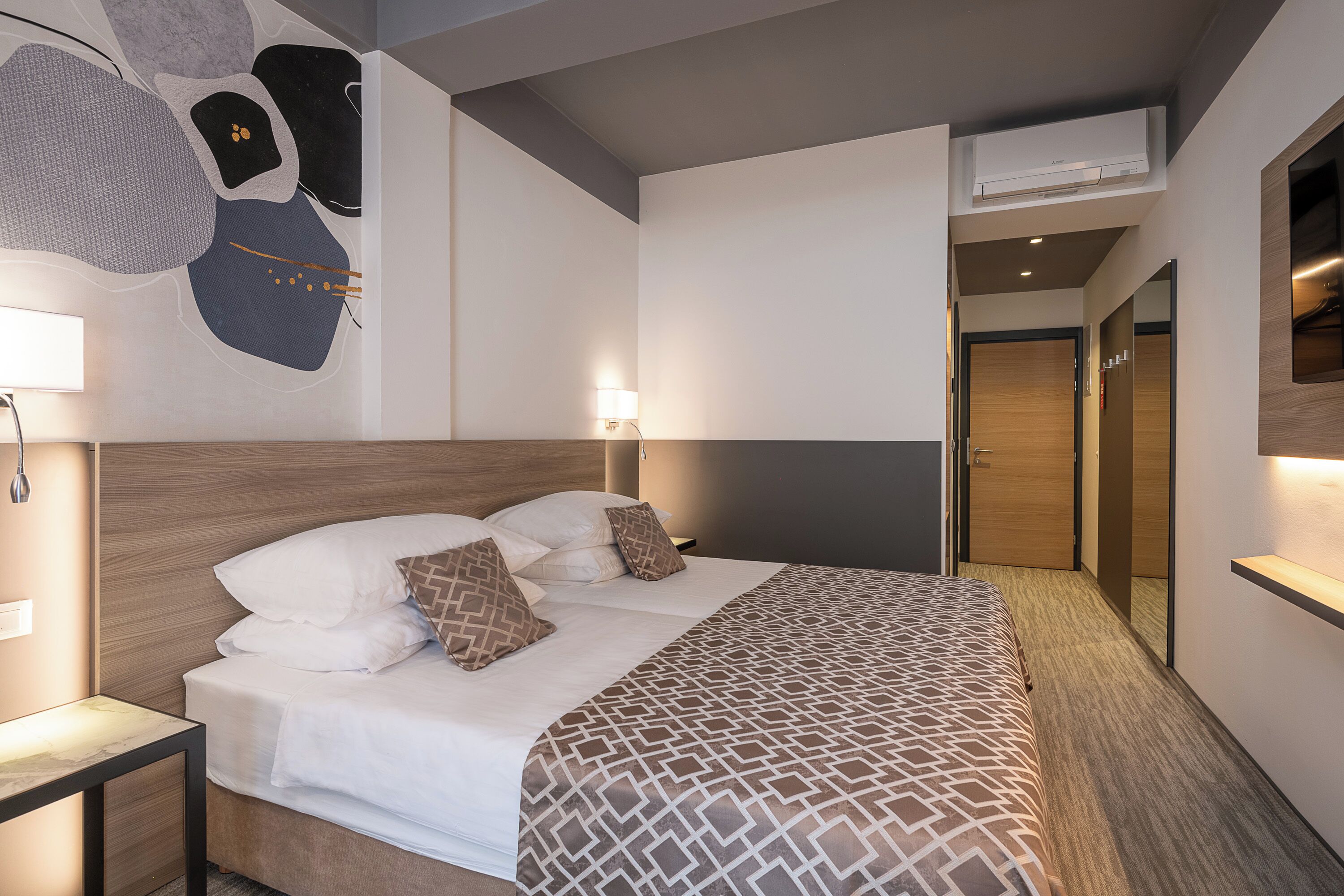 1 bedroom, in-room safe, soundproofing, iron/ironing board