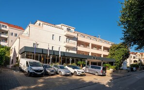 Façade de l’hébergement