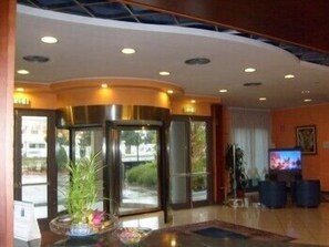 Interior entrance - Point Hotel Conselve (Conselve)