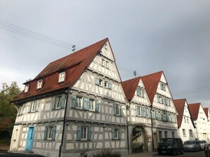 Exterior - Historikhotel Ochsen (Tamm)