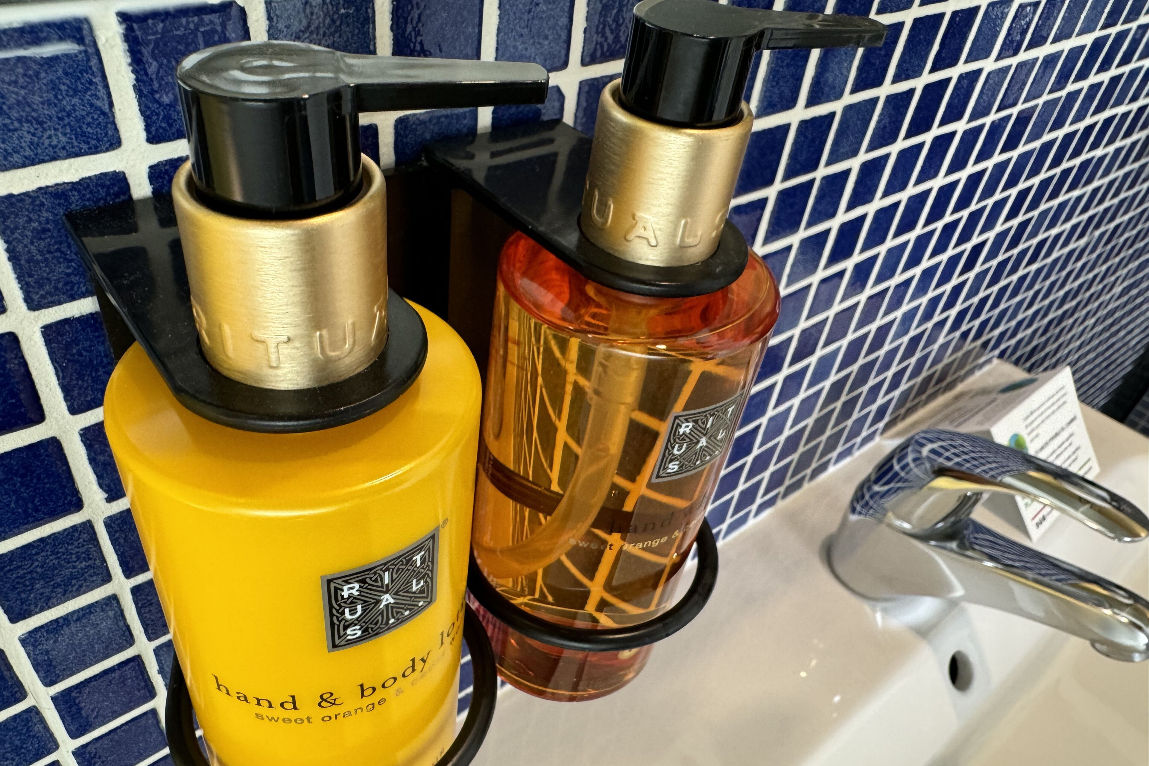 hair dryer, bidet, towels, soap