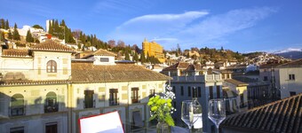 Casual Ilbira Granada Hotel