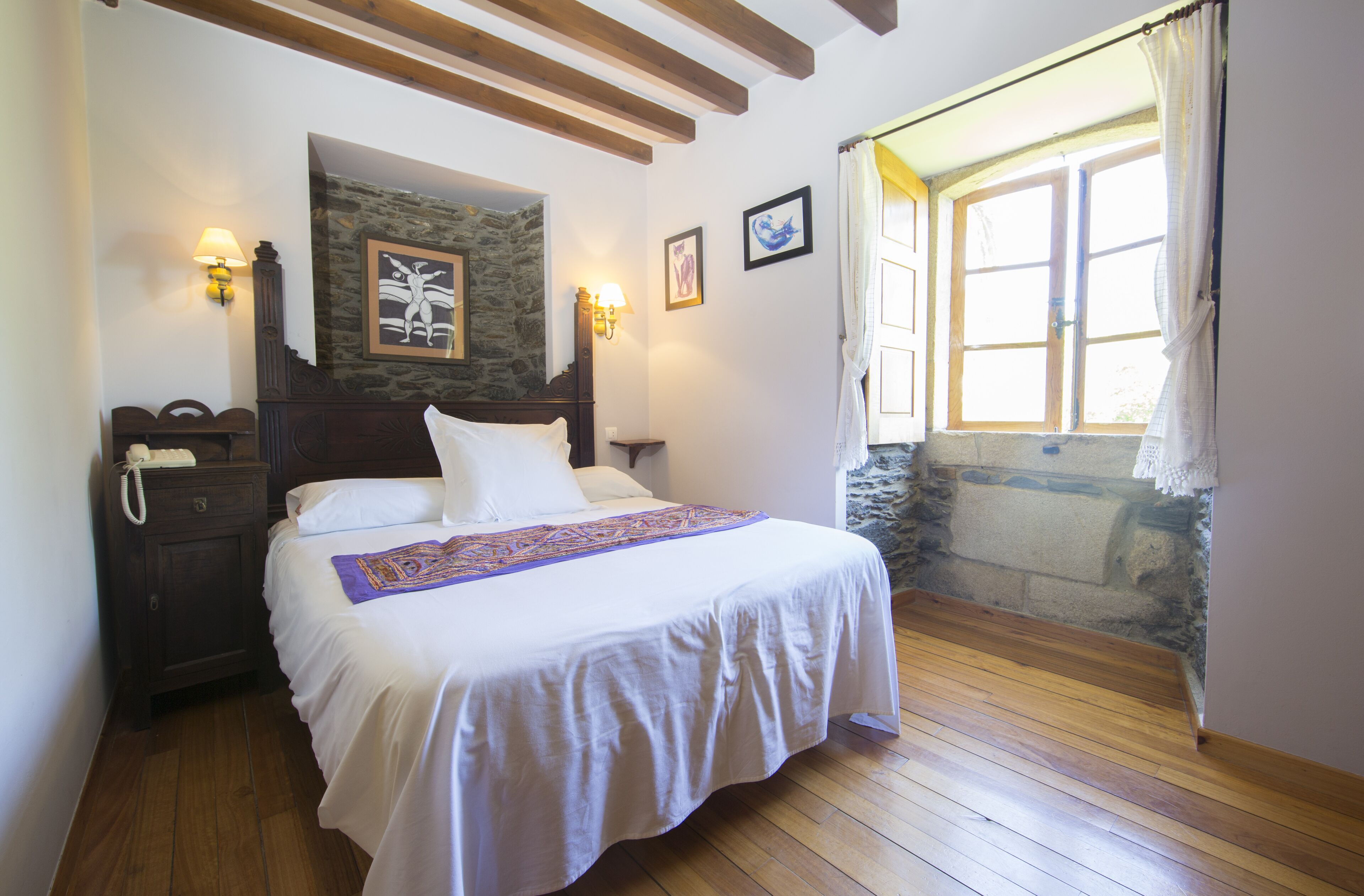 junior room | 1 bedroom, individually decorated, desk, free wifi