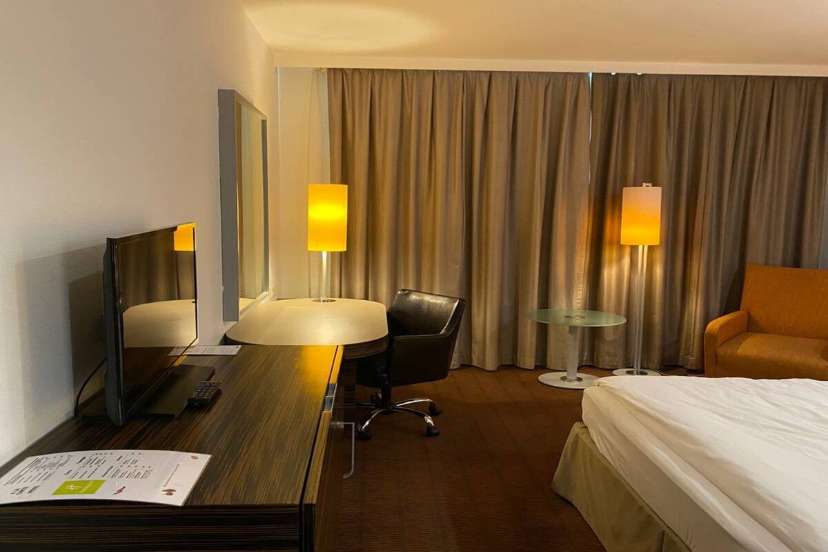 1 bedroom, minibar, in-room safe, desk