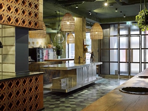 Aamiainen, lounas ja illallinen