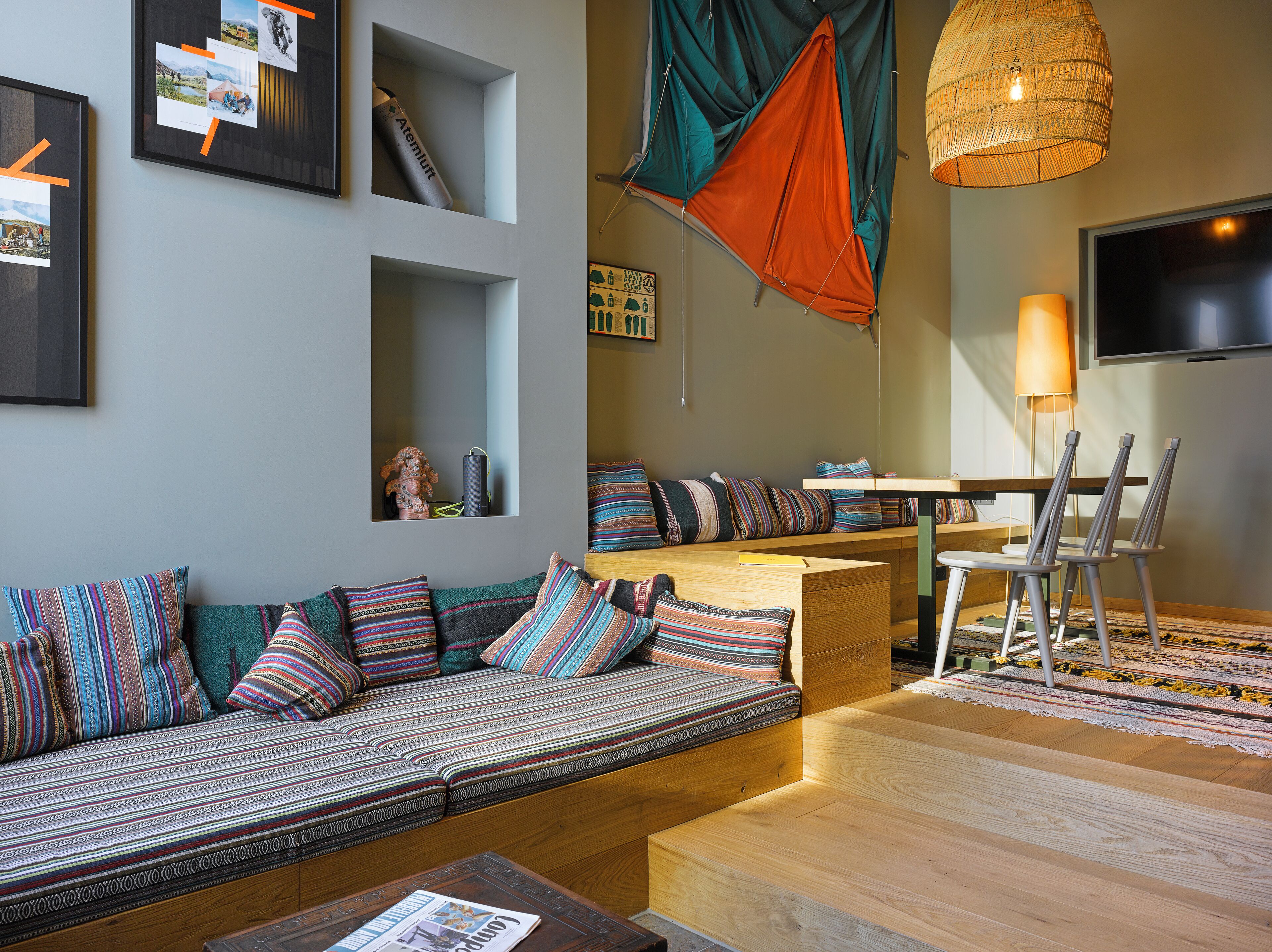 pisac suite | living area | flat-screen tv