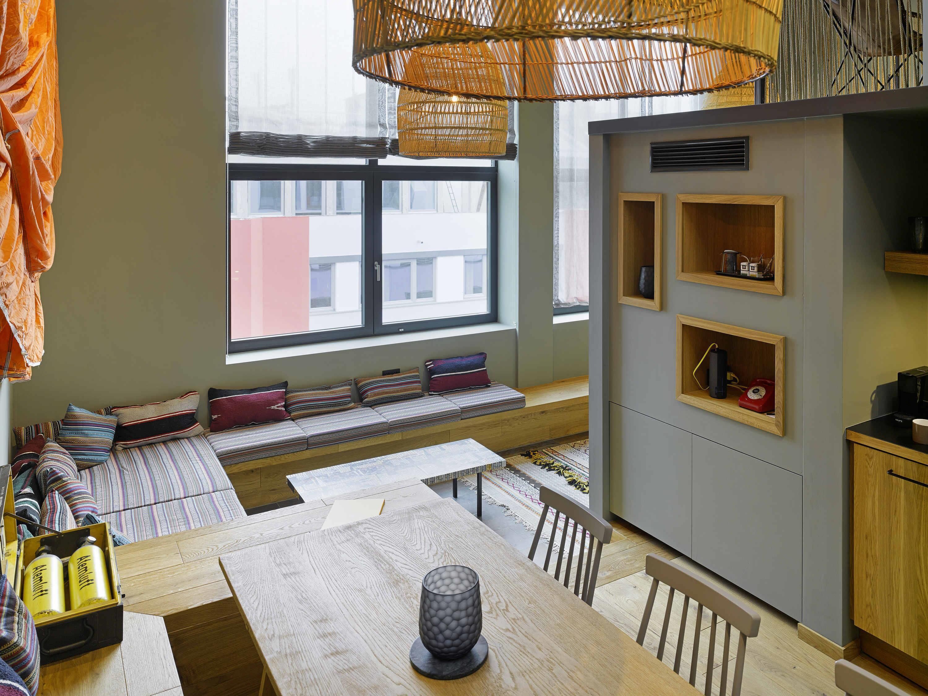 Machu Picchu Suite | Ylelliset vuodevaatteet, untuvapeitot, minibaari, tallelokero huoneessa