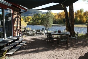 Área de parrillas y picnic