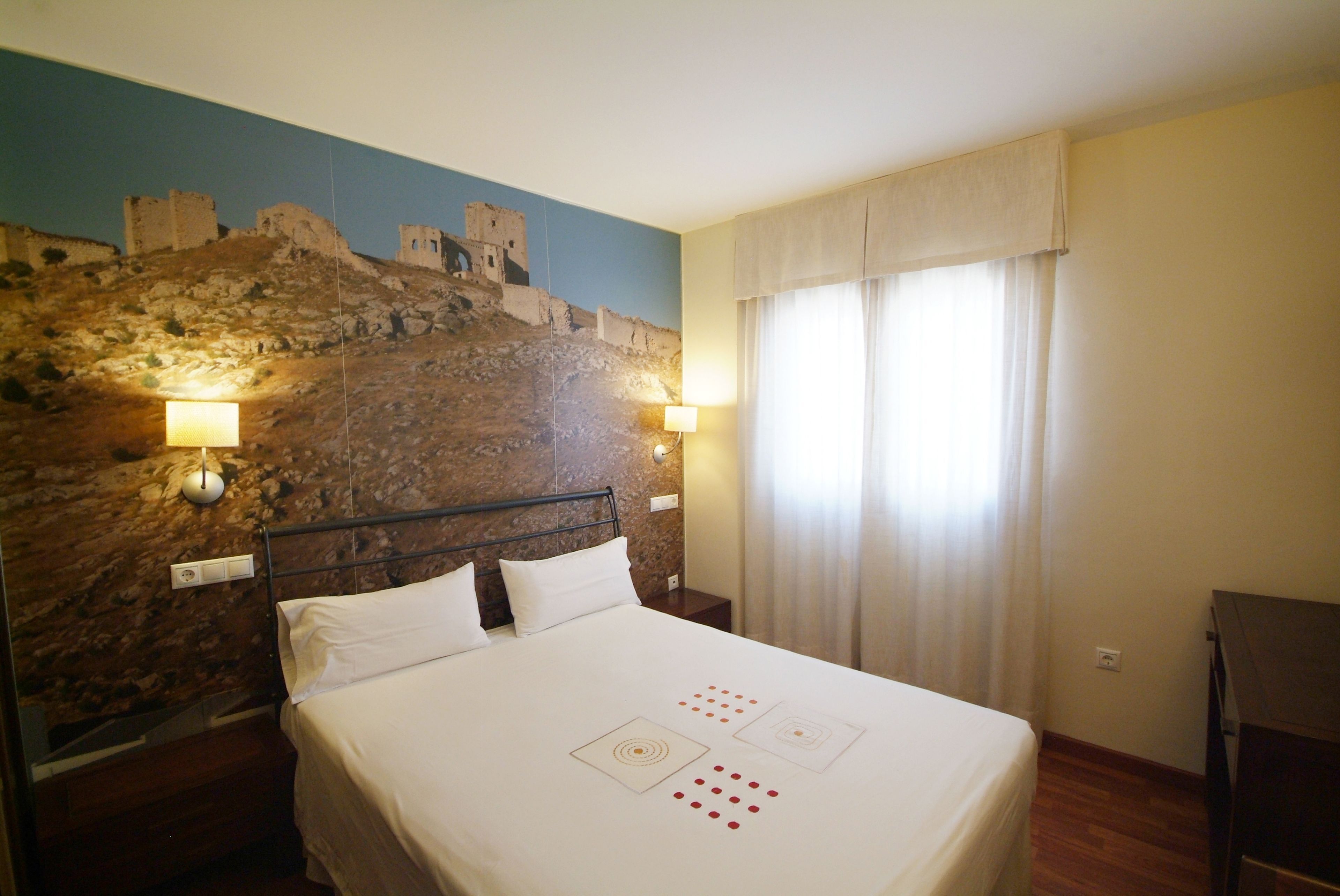 1 bedroom, in-room safe, individually decorated, iron/ironing board