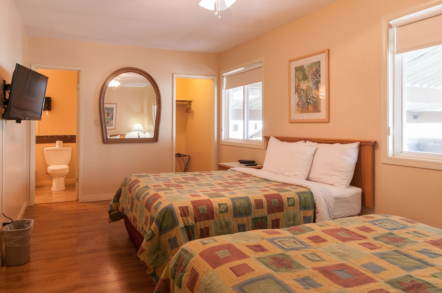 Camas com colchões de espuma com sistema de memória