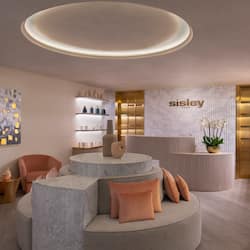 Couples treatment room(s), aromatherapy, deep-tissue massages