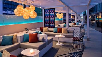 3 Restaurants, FrĂŒhstĂŒck, Mittagessen, Abendessen, internationale KĂŒche