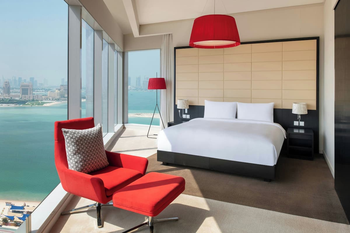 Suite, 1 Bedroom | Minibar, in-room safe, desk, laptop workspace