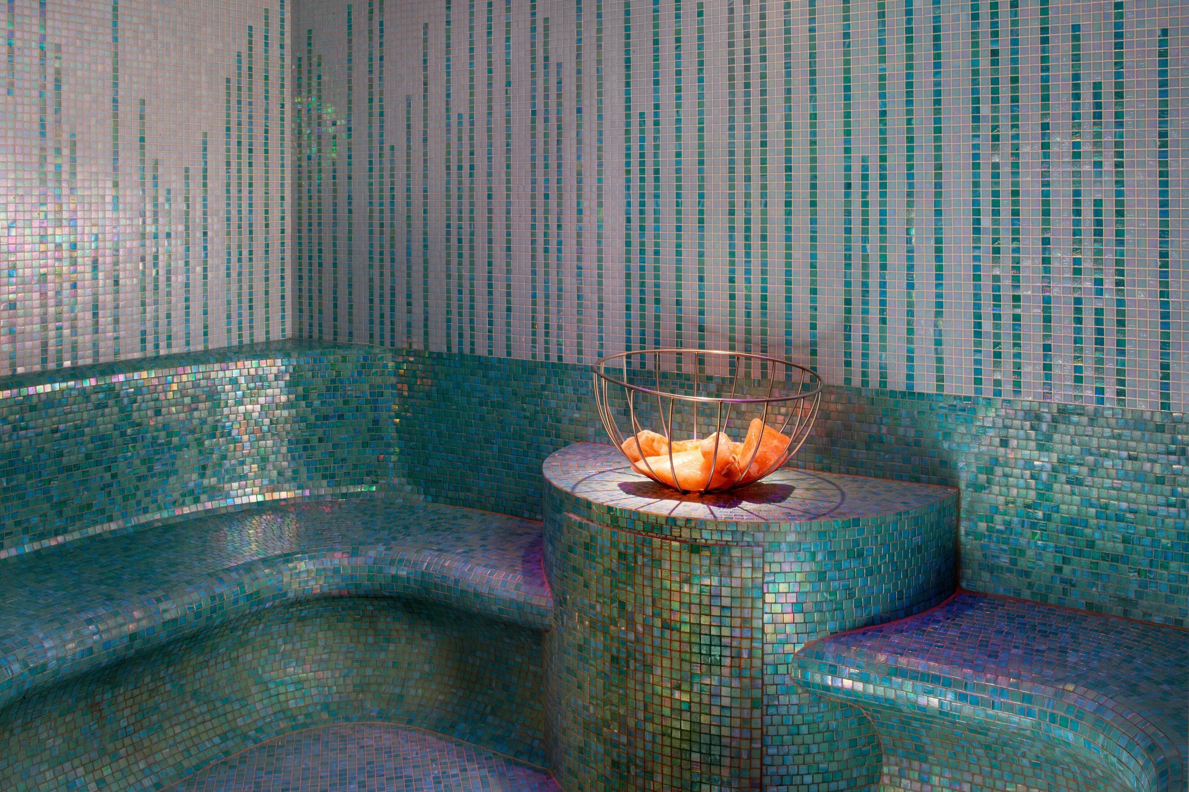 couples treatment room(s), sauna, hot tub, steam room