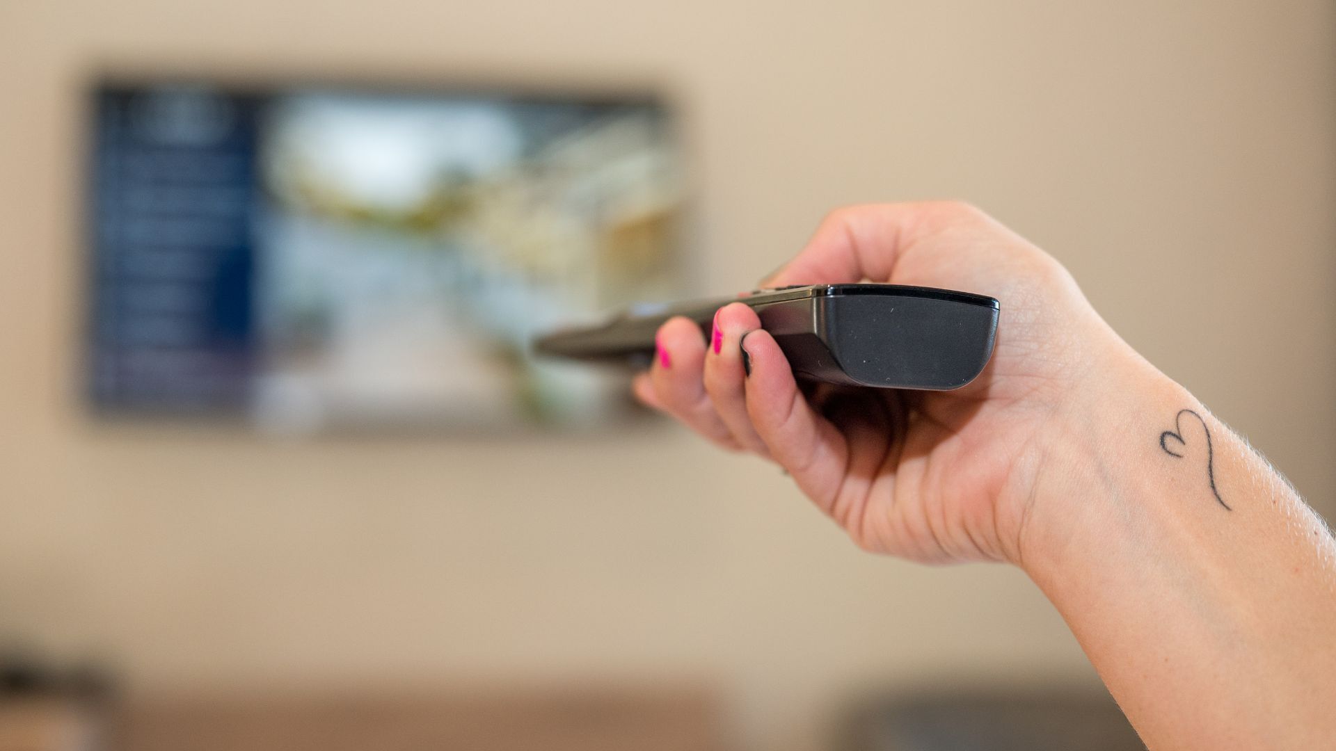 standard room | in-room safe, individually furnished, desk, iron/ironing board