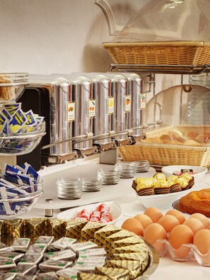 Gratis morgenmadsbuffet hver dag