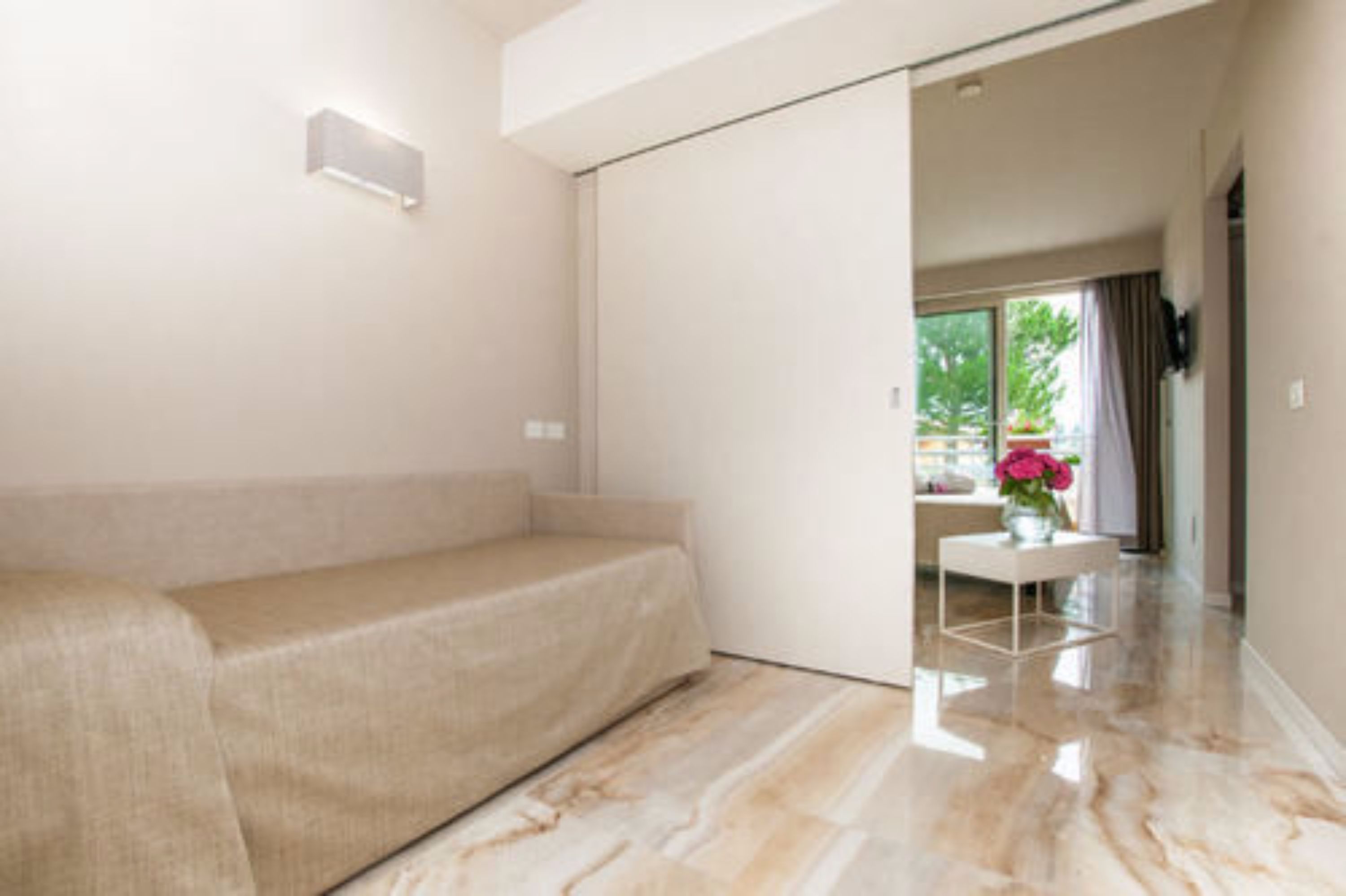 minibar, in-room safe, blackout curtains, iron/ironing board