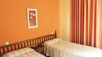 Een kluis op de kamer, gratis babybedden, extra bedden, wifi