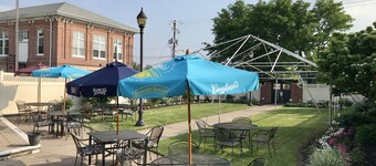 Waynebrook Inn, Est 1865