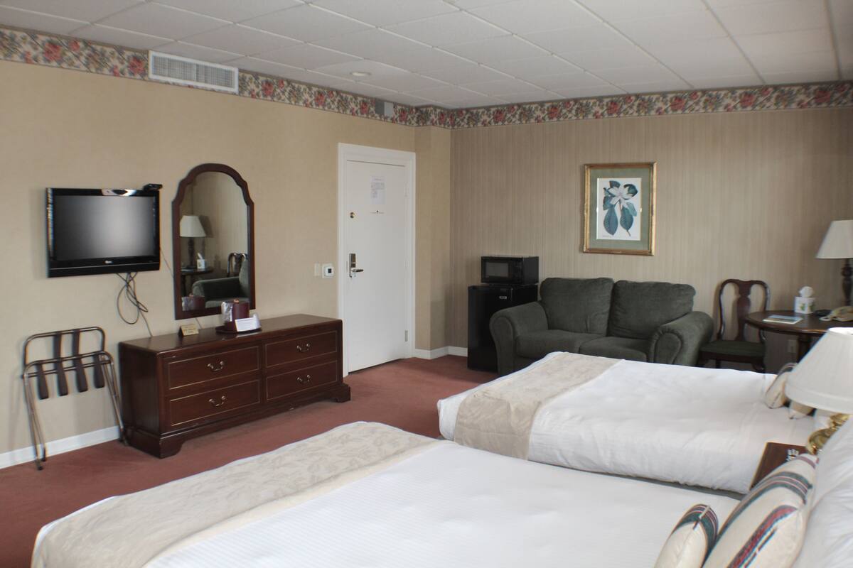 Deluxe Room, 2 Queen Beds | Premium bedding, blackout drapes, iron/ironing board (on request)