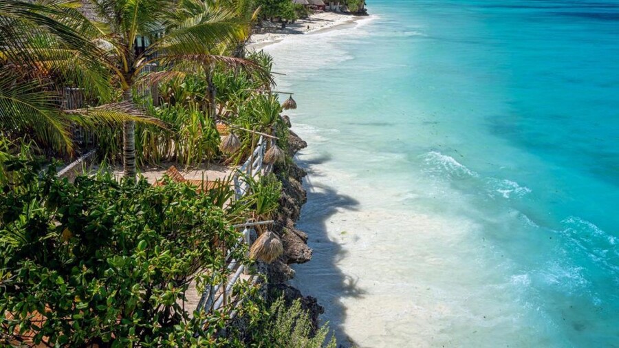 Coral Rocks Hotel & Restaurant