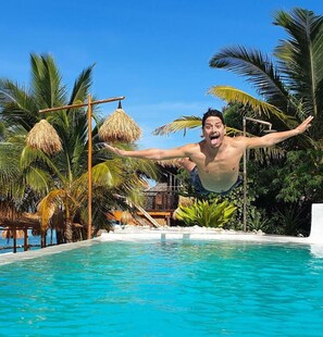 Outdoor pool, open 8 AM to 8:00 PM, pool umbrellas, sun loungers - Coral Rocks Hotel & Restaurant (Jambiani)