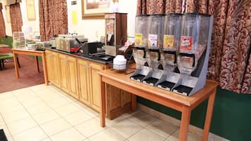 Bao gồm bữa sáng buffet hàng ngày