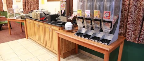 Gratis frukostbuffé varje dag