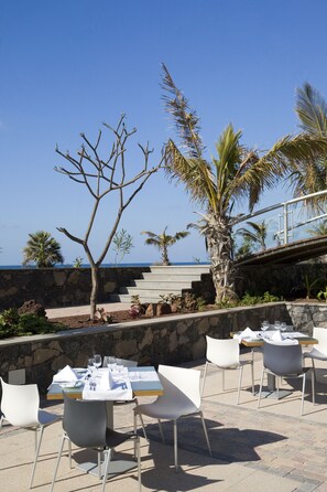 Exterior - R2 Bahía Playa Design Hotel & Spa Wellness - Adults Only (Tuineje)